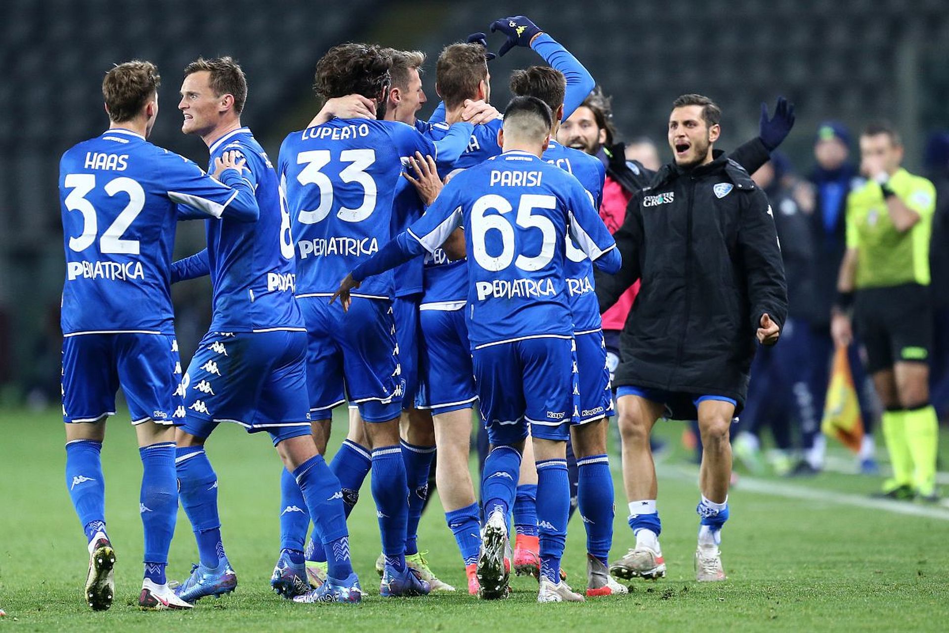 布克又在自我安慰：繼續投籃我的努力總會有回報.